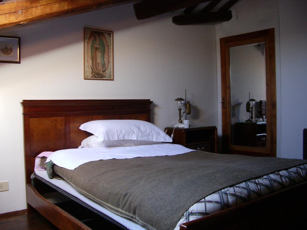 Villa Maria Bed & Breakfast, Corridonia, Marche Pokój zdjęcie