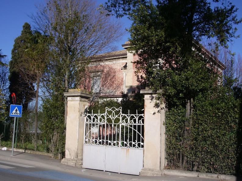 Villa Maria Bed & Breakfast, Corridonia, Marche Zewnętrze zdjęcie