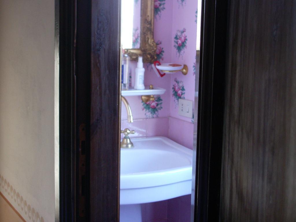 Villa Maria Bed & Breakfast, Corridonia, Marche Zewnętrze zdjęcie